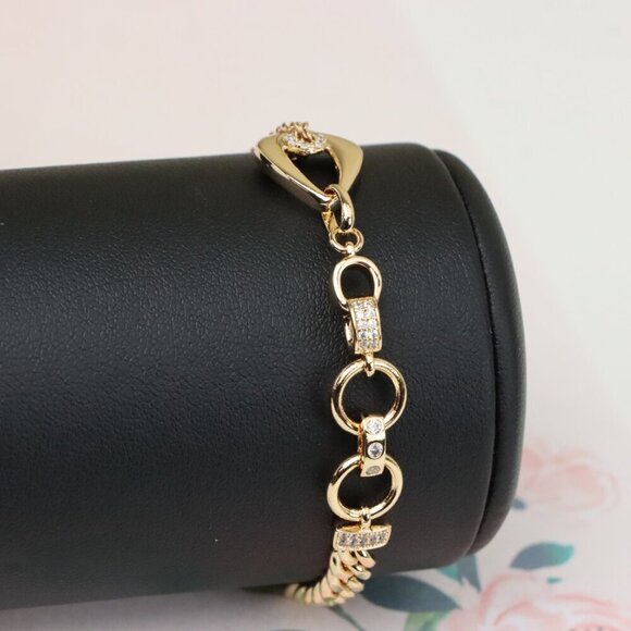 "Sparkling Rose Gold Bracelet with Elegant Round & Chain Link Detail, XPBL0909 - Picture 9 of 13